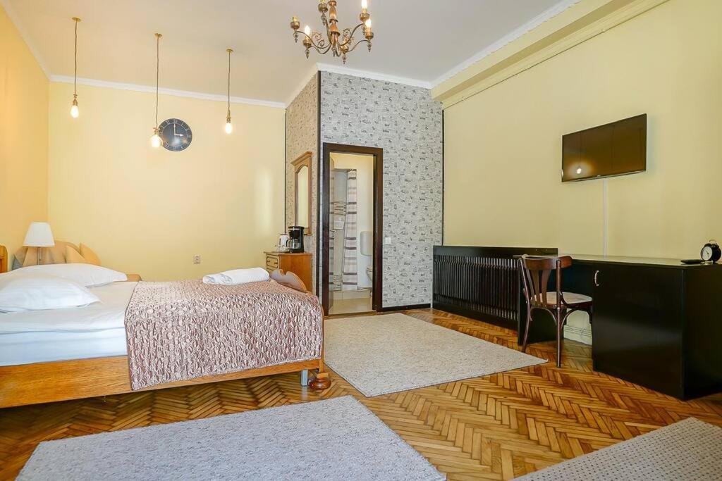 Moro Accommodation-postavarului * Brasov